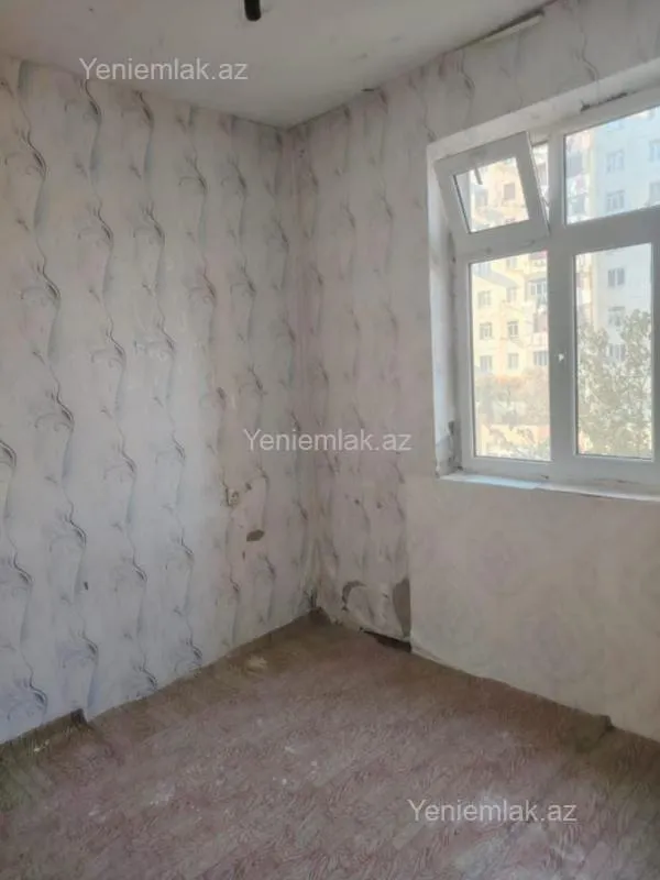 Satılır 3 otaqlı köhnə tikili 73 m²