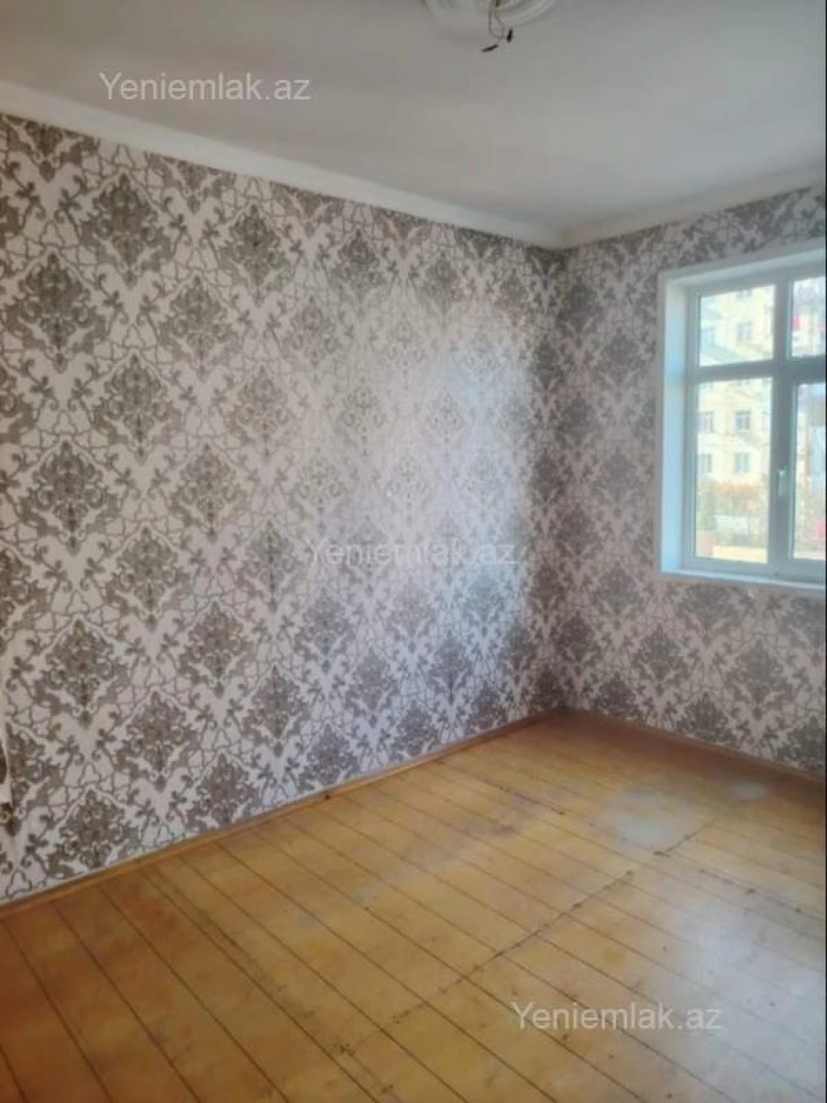Satılır 3 otaqlı köhnə tikili 73 m²