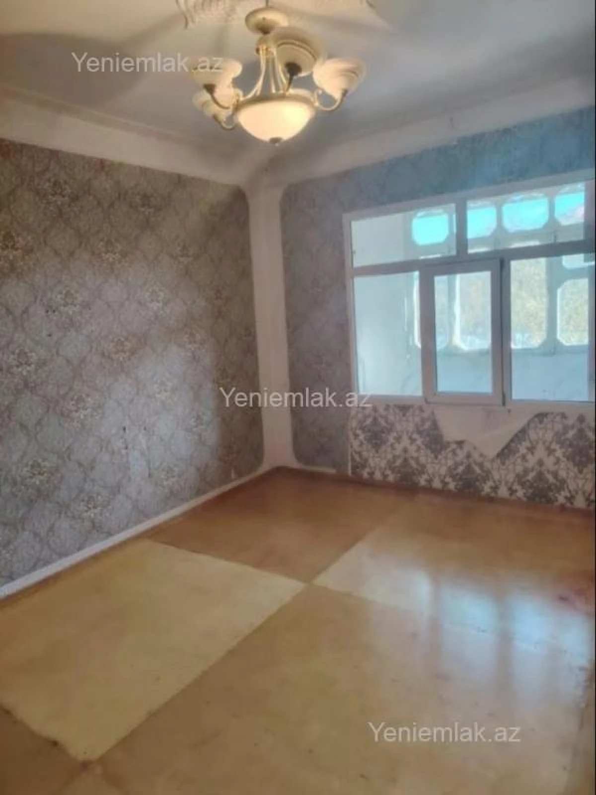 Satılır 3 otaqlı köhnə tikili 73 m²