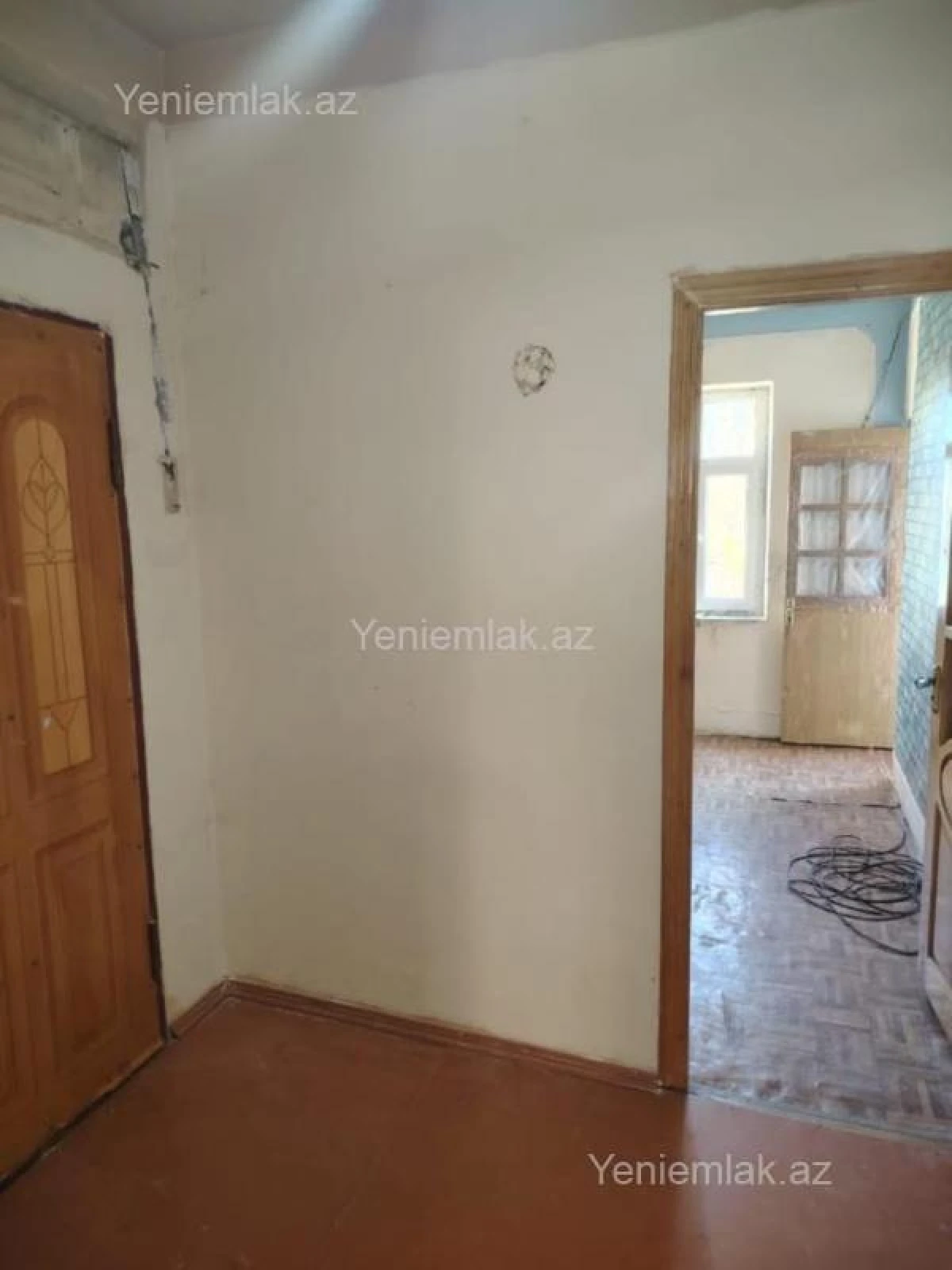 Satılır 3 otaqlı köhnə tikili 73 m²