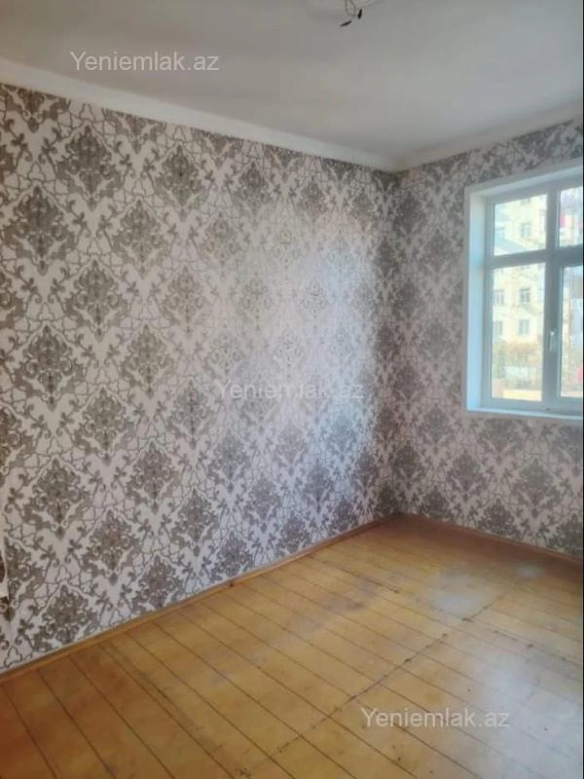 Satılır 3 otaqlı köhnə tikili 73 m²