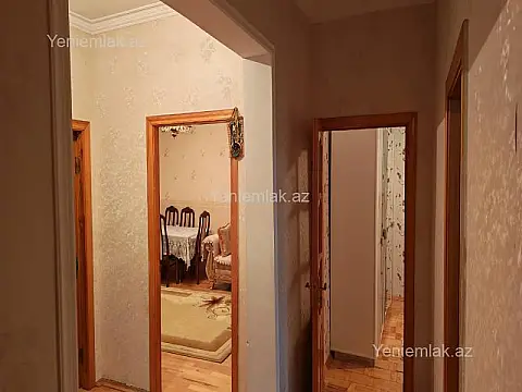Satılır 3 otaqlı köhnə tikili 73 m²