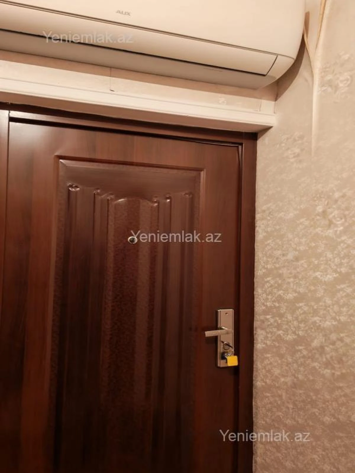Satılır 3 otaqlı köhnə tikili 73 m²