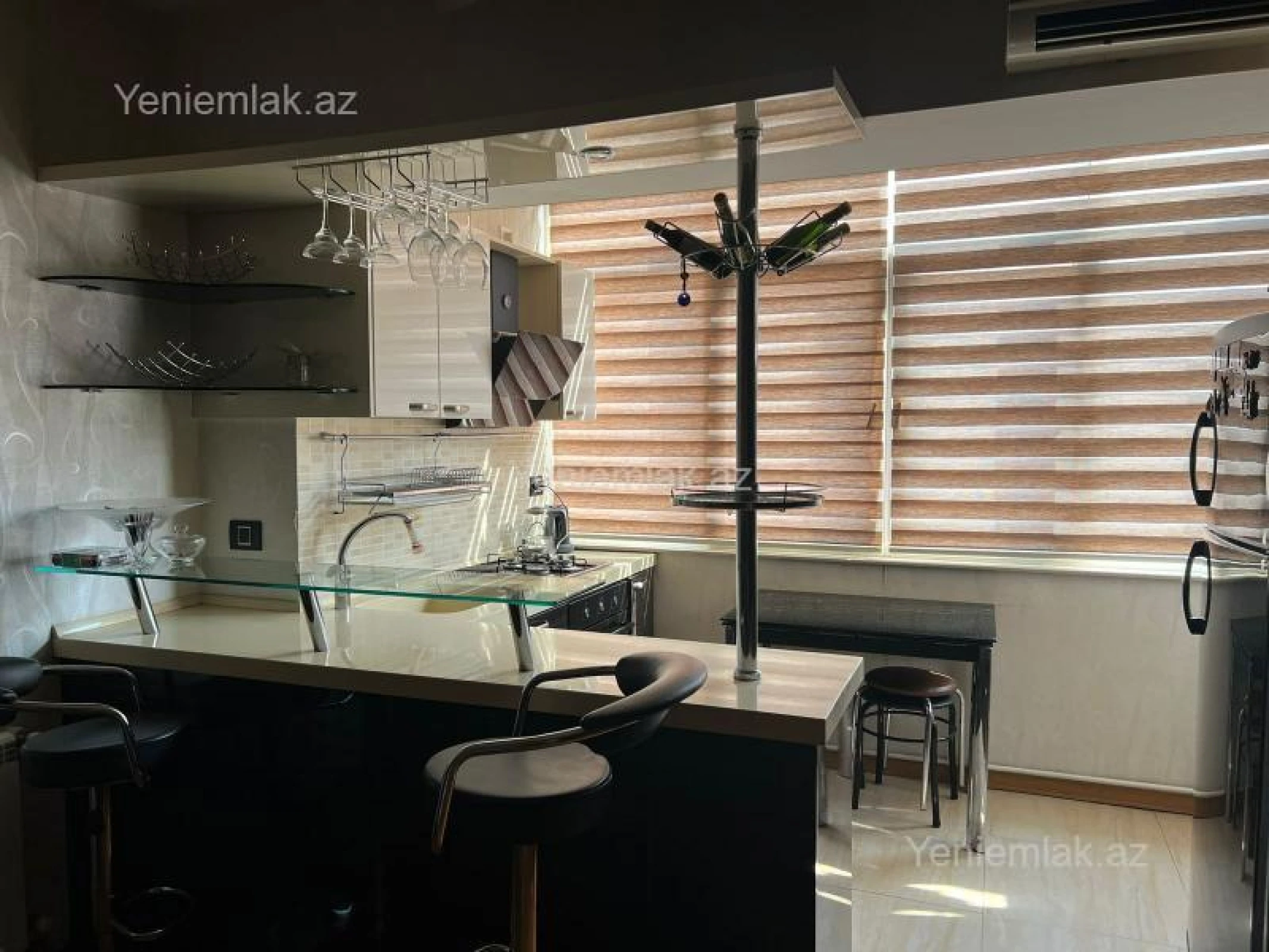 Satılır 3 otaqlı yeni tikili 90 m²