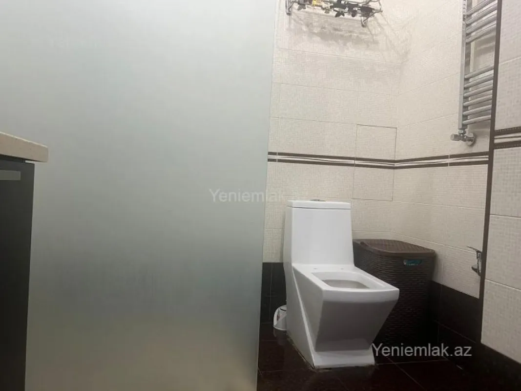 Satılır 3 otaqlı yeni tikili 90 m²