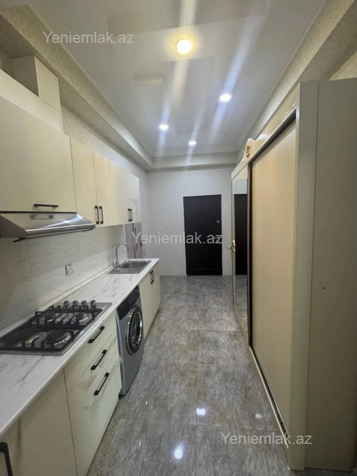 Satılır 2 otaqlı yeni tikili 56 m²