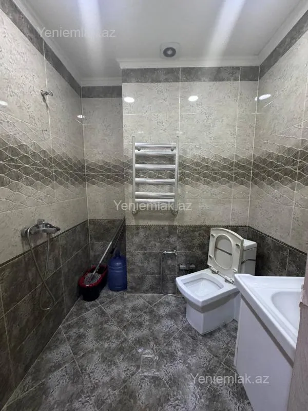Satılır 2 otaqlı yeni tikili 56 m²