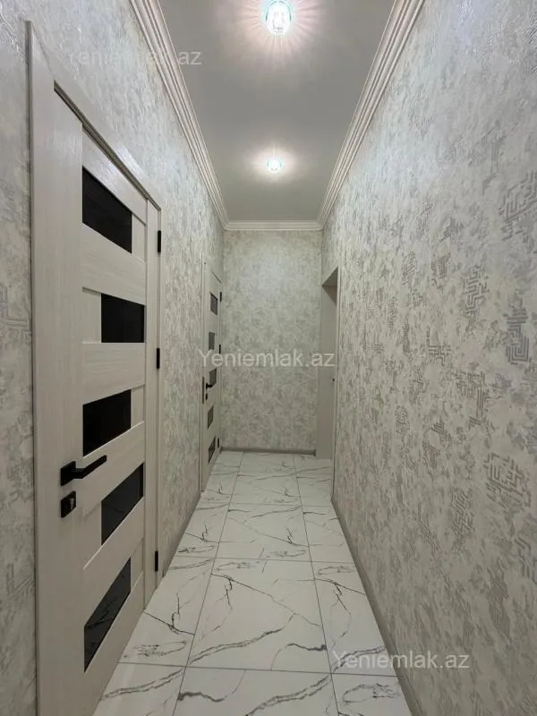 Satılır 3 otaqlı yeni tikili 83 m²