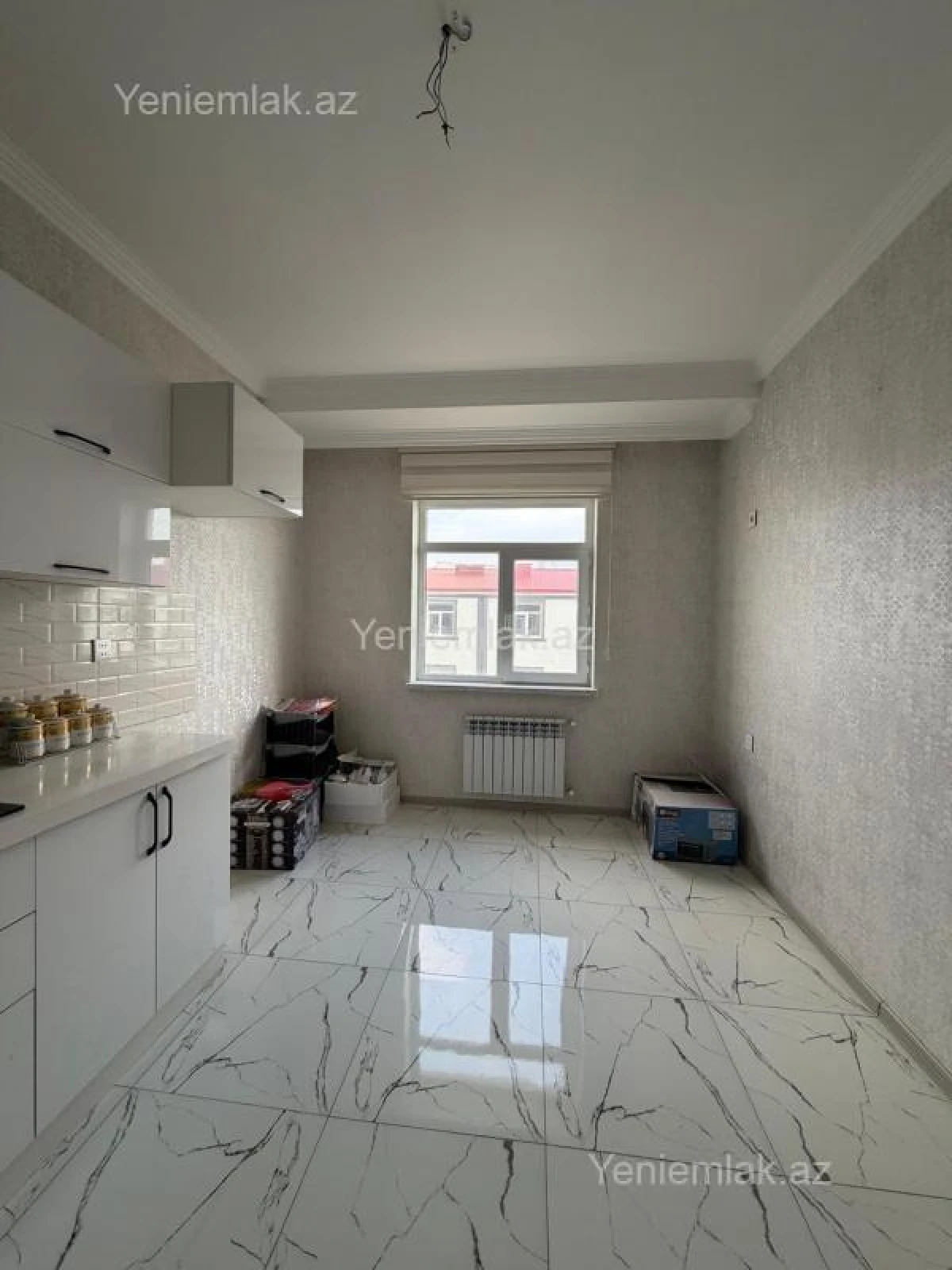 Satılır 3 otaqlı yeni tikili 83 m²