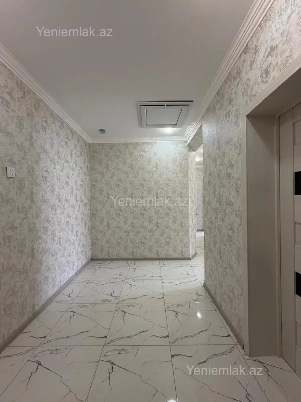 Satılır 3 otaqlı yeni tikili 83 m²