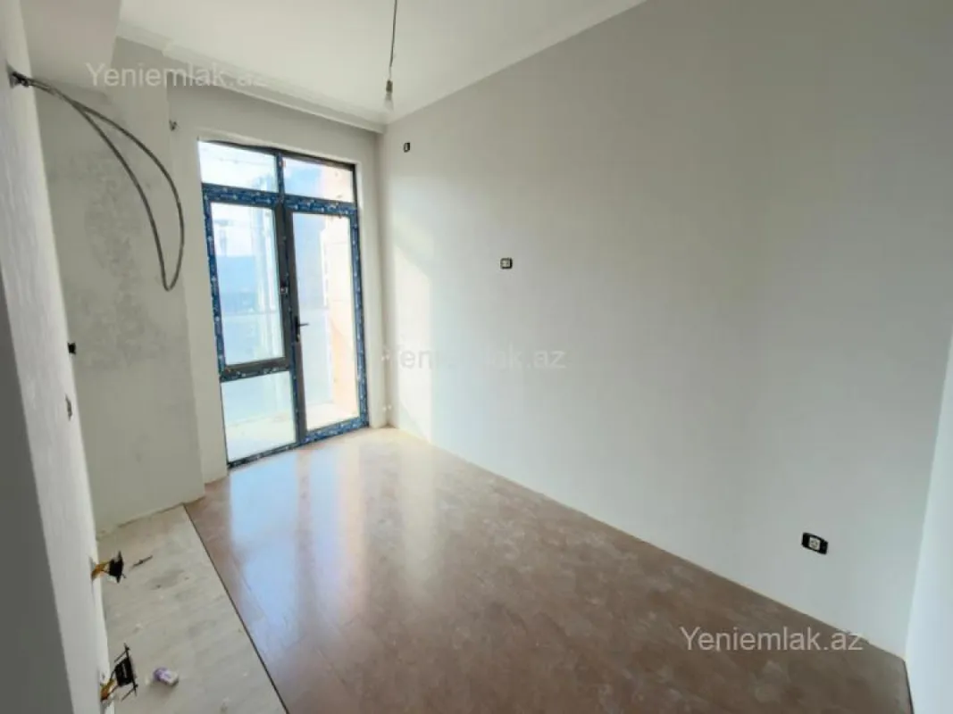Satılır 4 otaqlı yeni tikili 104 m²