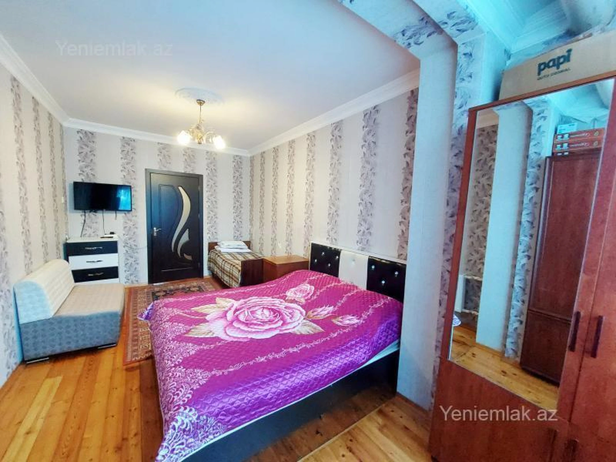 Satılır 3 otaqlı köhnə tikili 75 m²