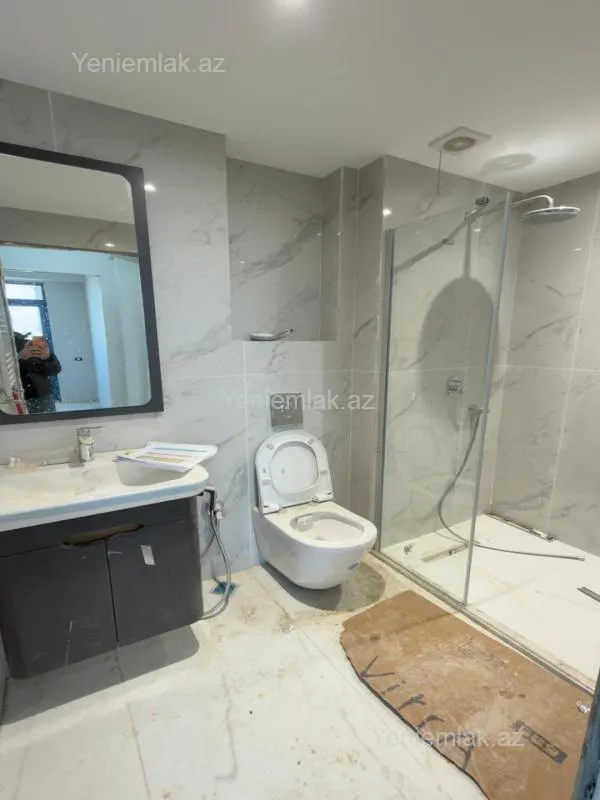 Satılır 3 otaqlı yeni tikili 86 m²