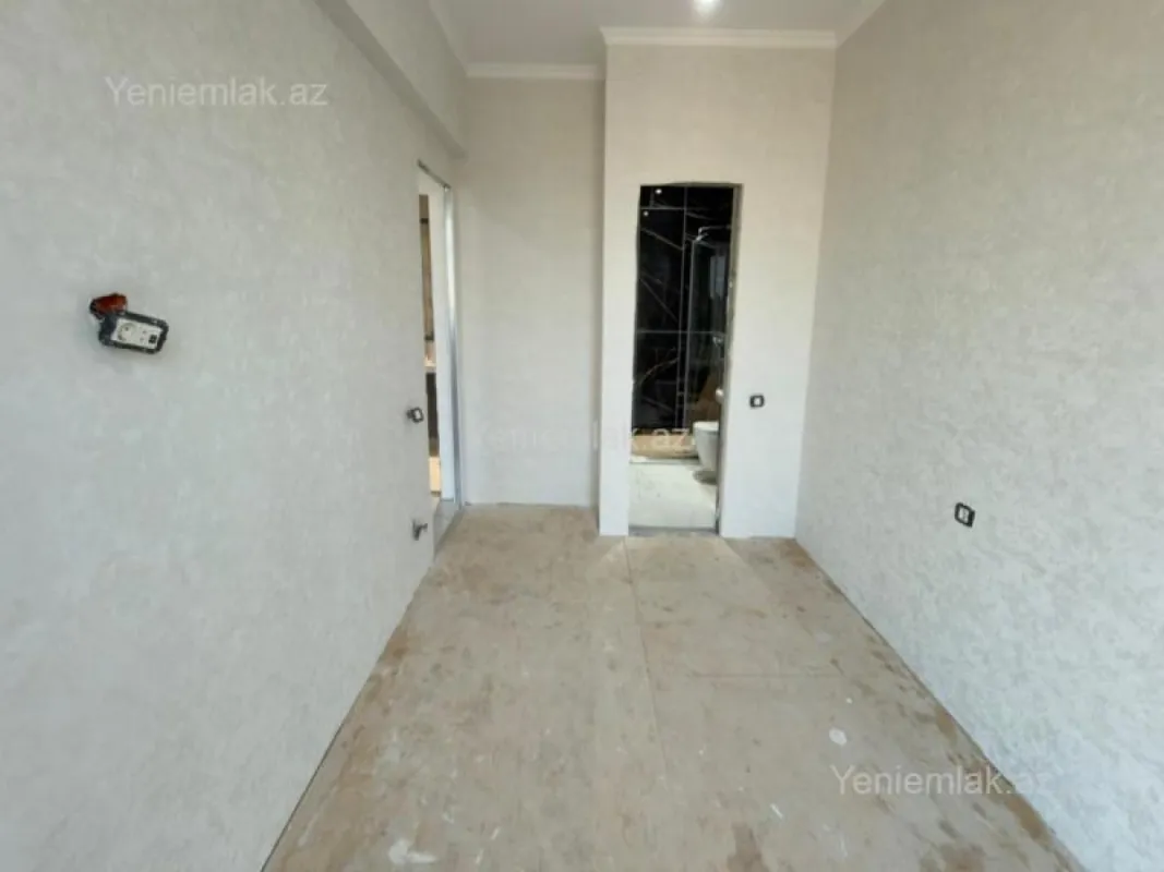 Satılır 3 otaqlı yeni tikili 86 m²