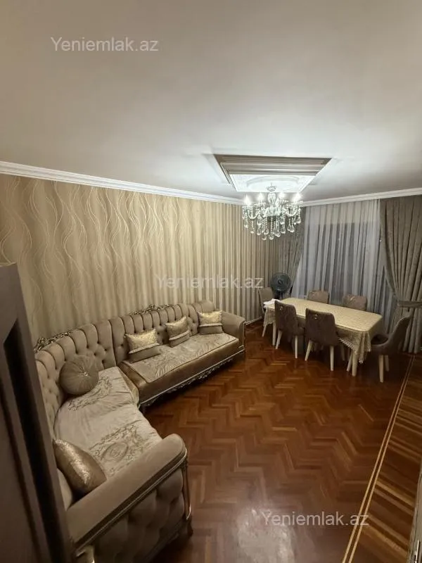 Satılır 3 otaqlı köhnə tikili 90 m²