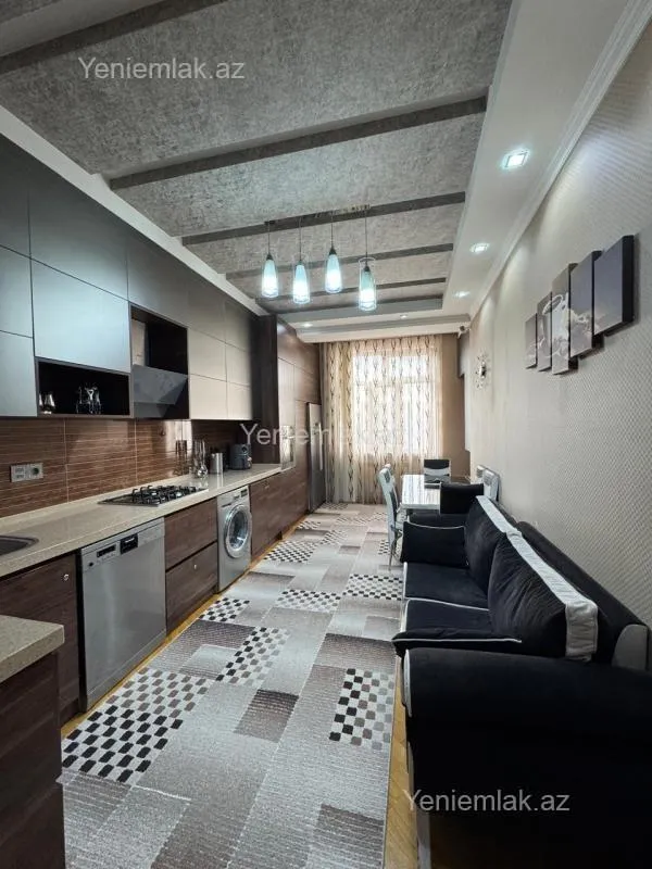 Satılır 3 otaqlı yeni tikili 147 m²
