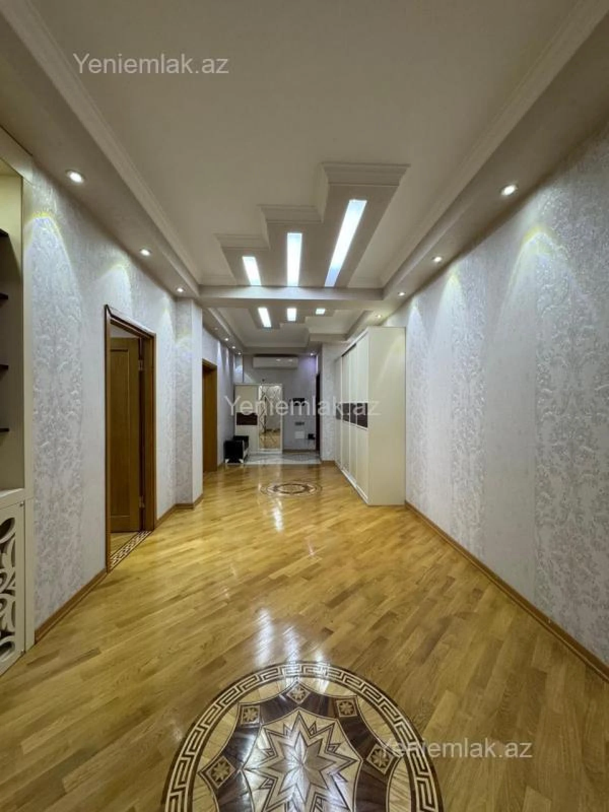 Satılır 3 otaqlı yeni tikili 147 m²