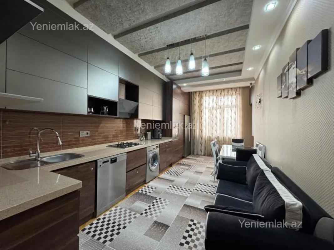 Satılır 3 otaqlı yeni tikili 147 m²