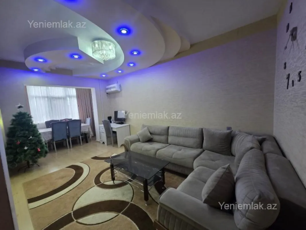 Satılır 3 otaqlı köhnə tikili 75 m²
