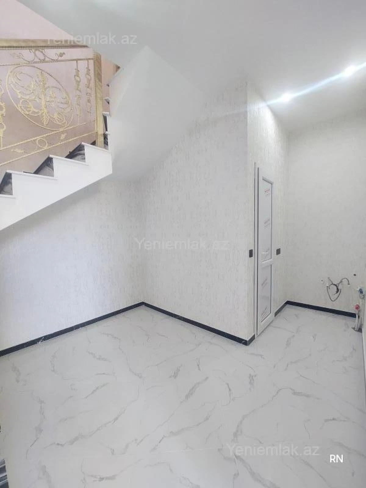 Satılır 4 otaqlı həyət evi 150 m²