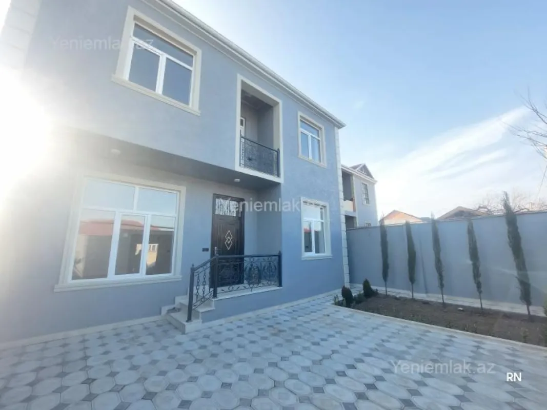 Satılır 4 otaqlı həyət evi 150 m²