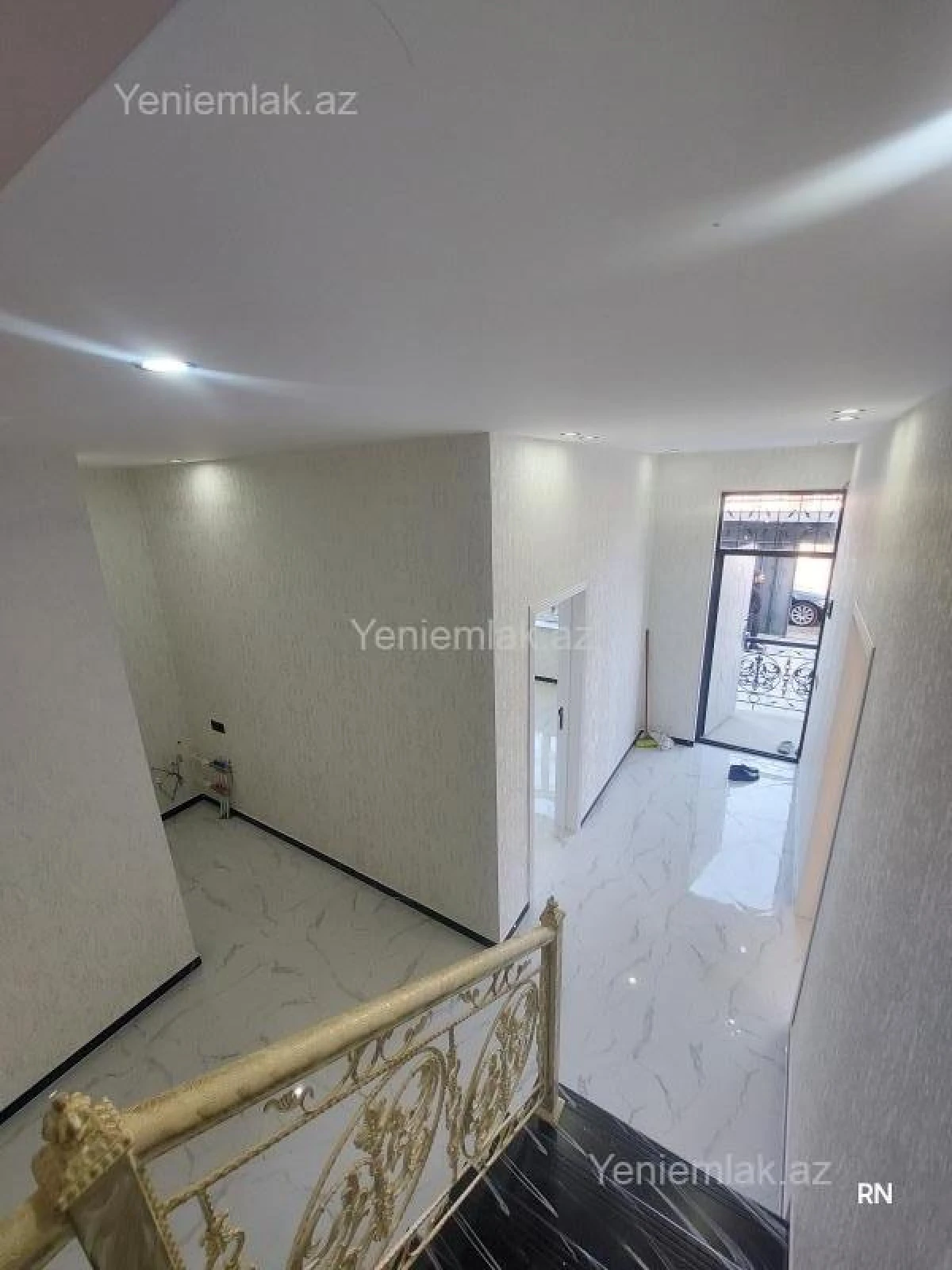 Satılır 4 otaqlı həyət evi 150 m²