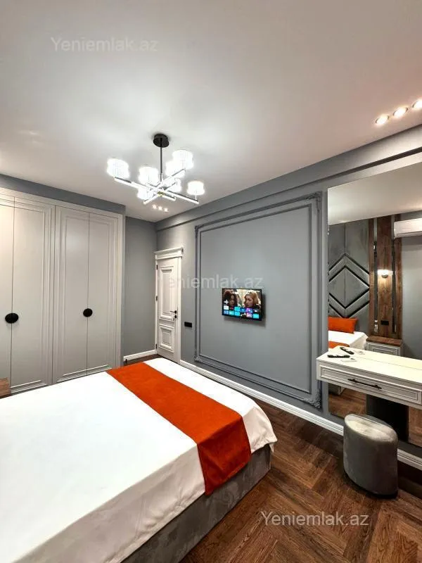 Satılır 2 otaqlı yeni tikili 86 m²