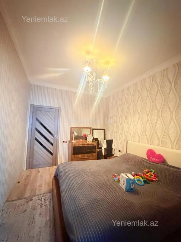Satılır 2 otaqlı yeni tikili 93 m²