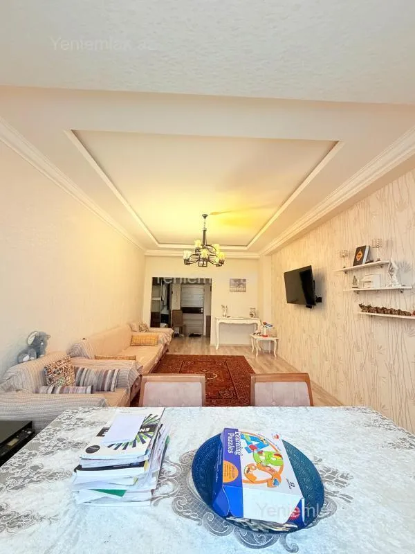 Satılır 2 otaqlı yeni tikili 93 m²
