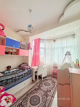 Satılır 2 otaqlı yeni tikili 93 m²