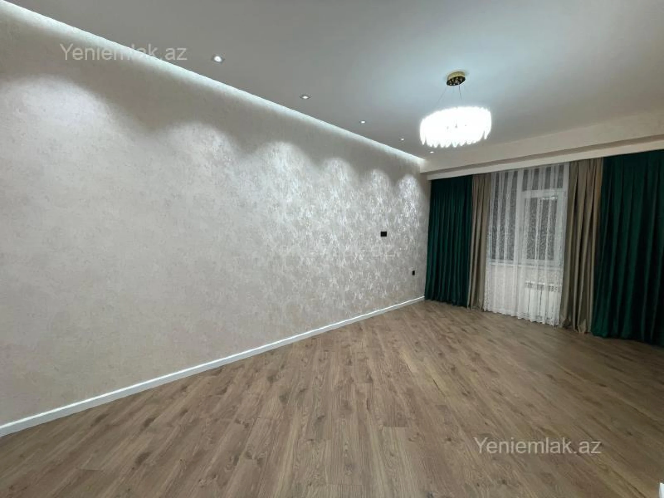 Satılır 3 otaqlı yeni tikili 80 m²