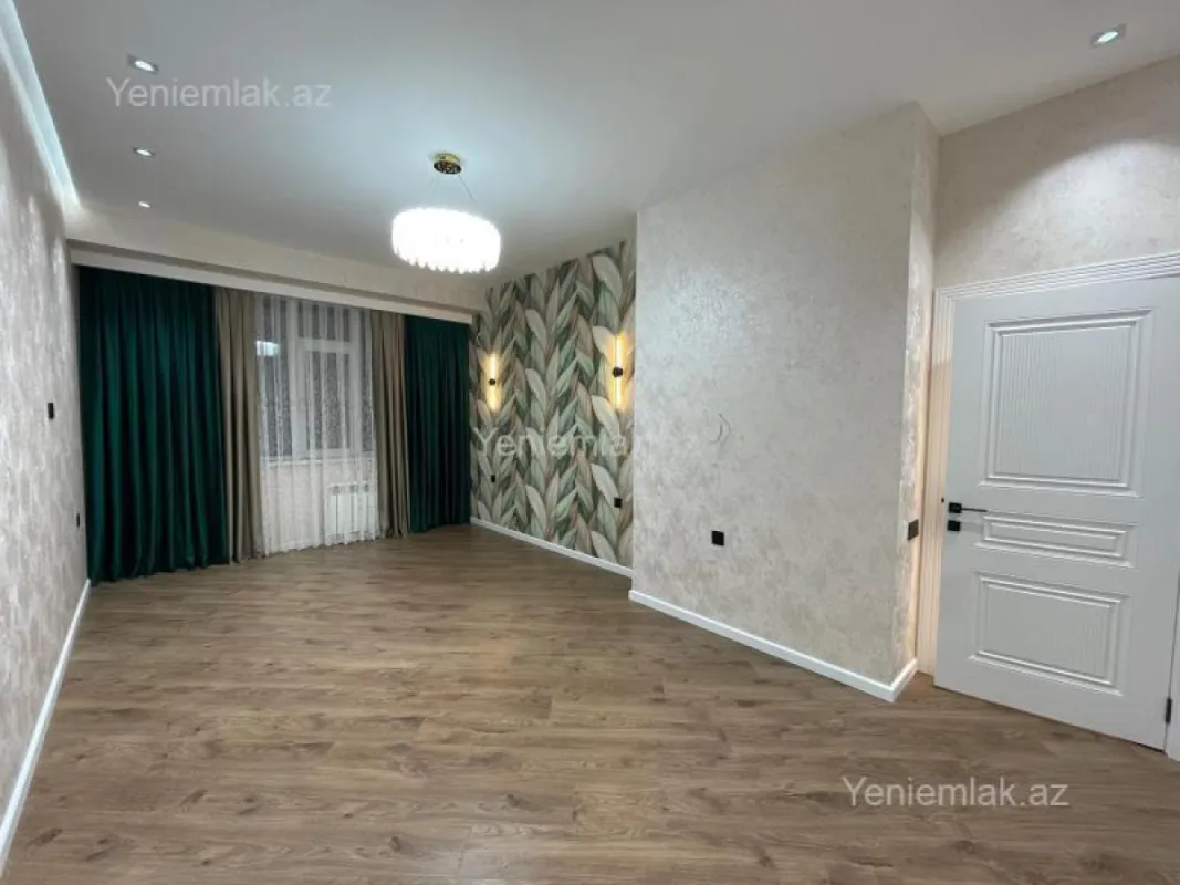 Satılır 3 otaqlı yeni tikili 80 m²