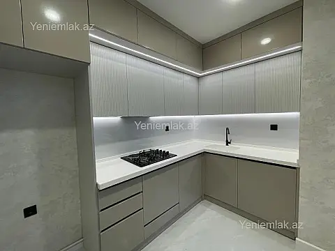 Satılır 3 otaqlı yeni tikili 80 m²