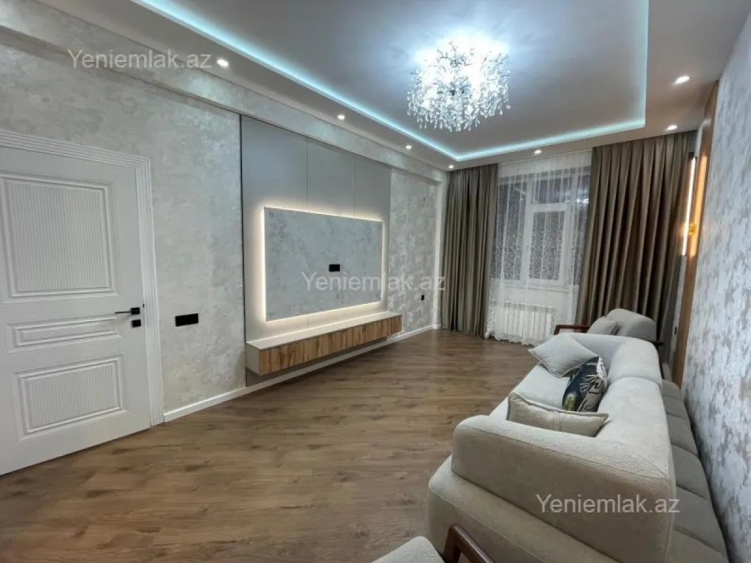 Satılır 3 otaqlı yeni tikili 80 m²