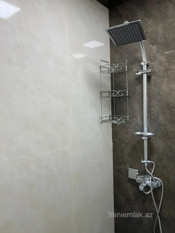 Satılır 3 otaqlı yeni tikili 92 m²