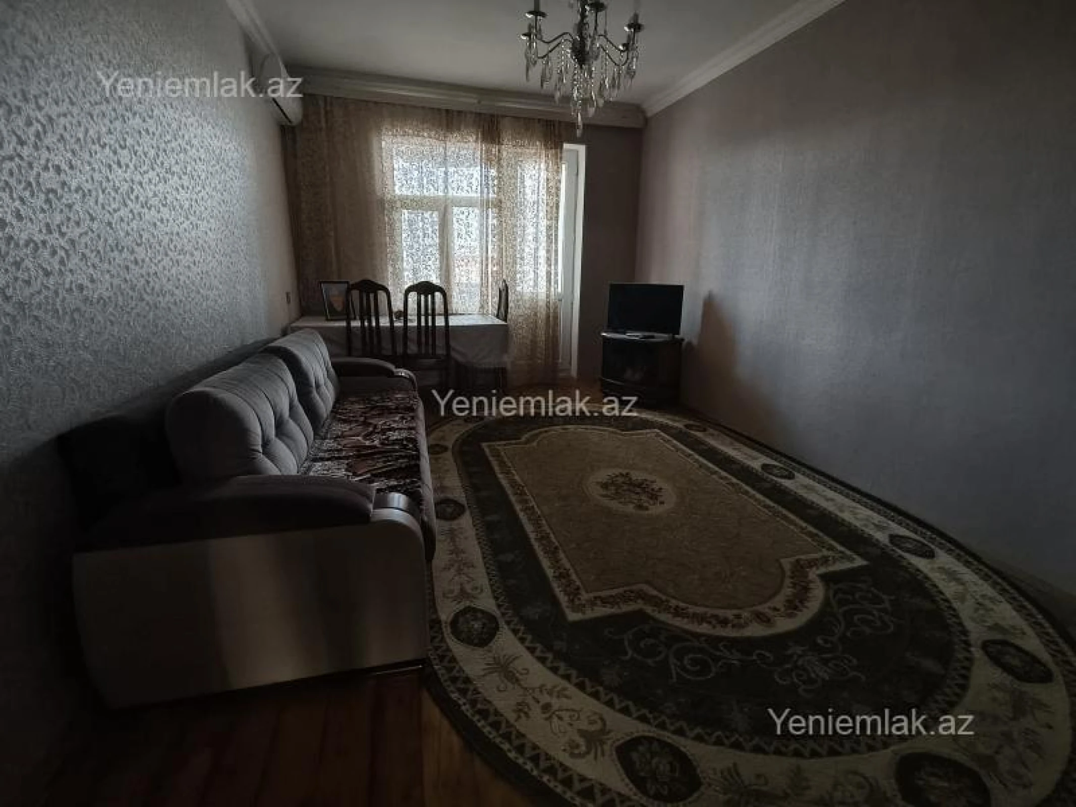 Satılır 4 otaqlı köhnə tikili 80 m²