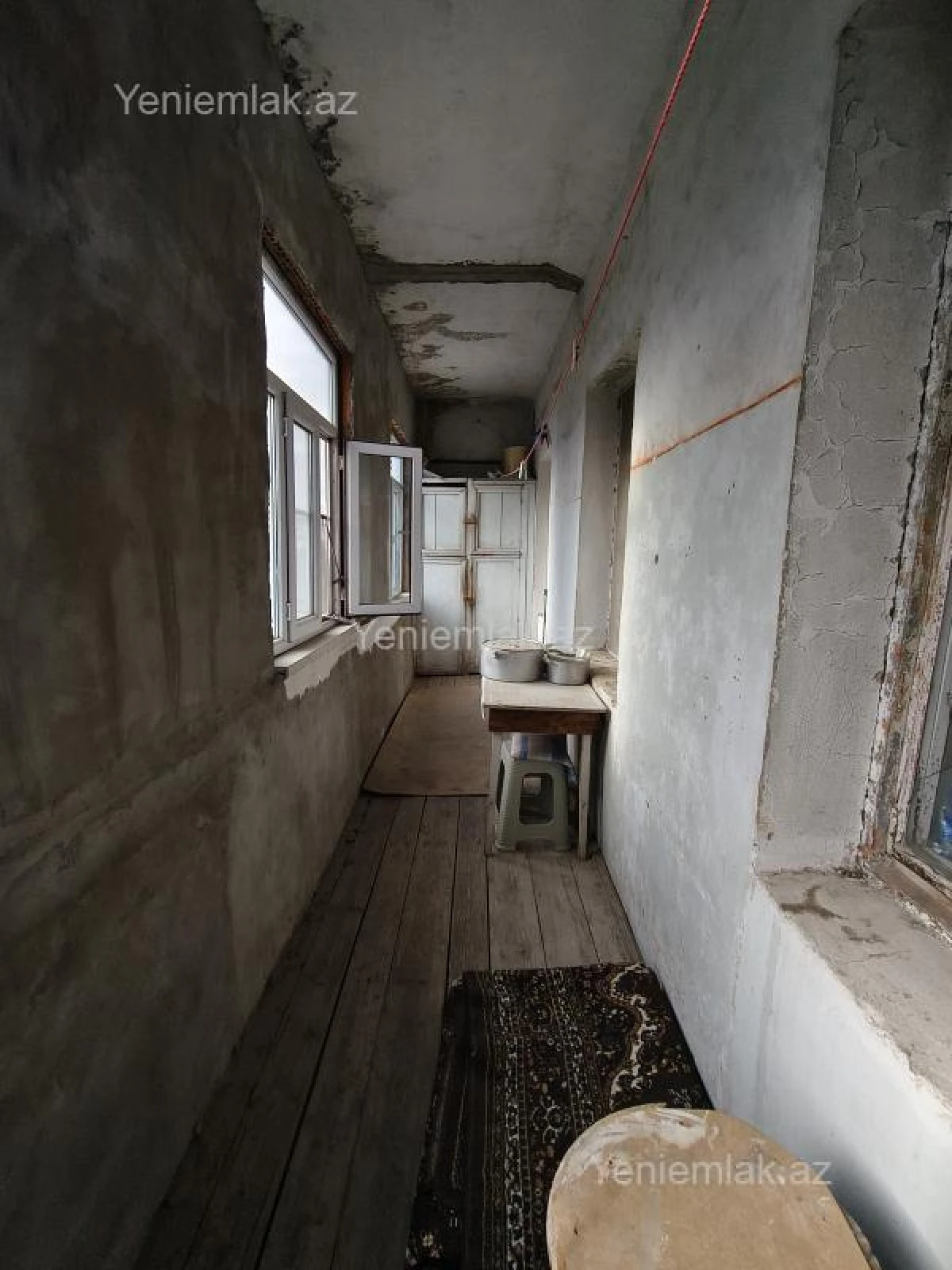 Satılır 4 otaqlı köhnə tikili 80 m²