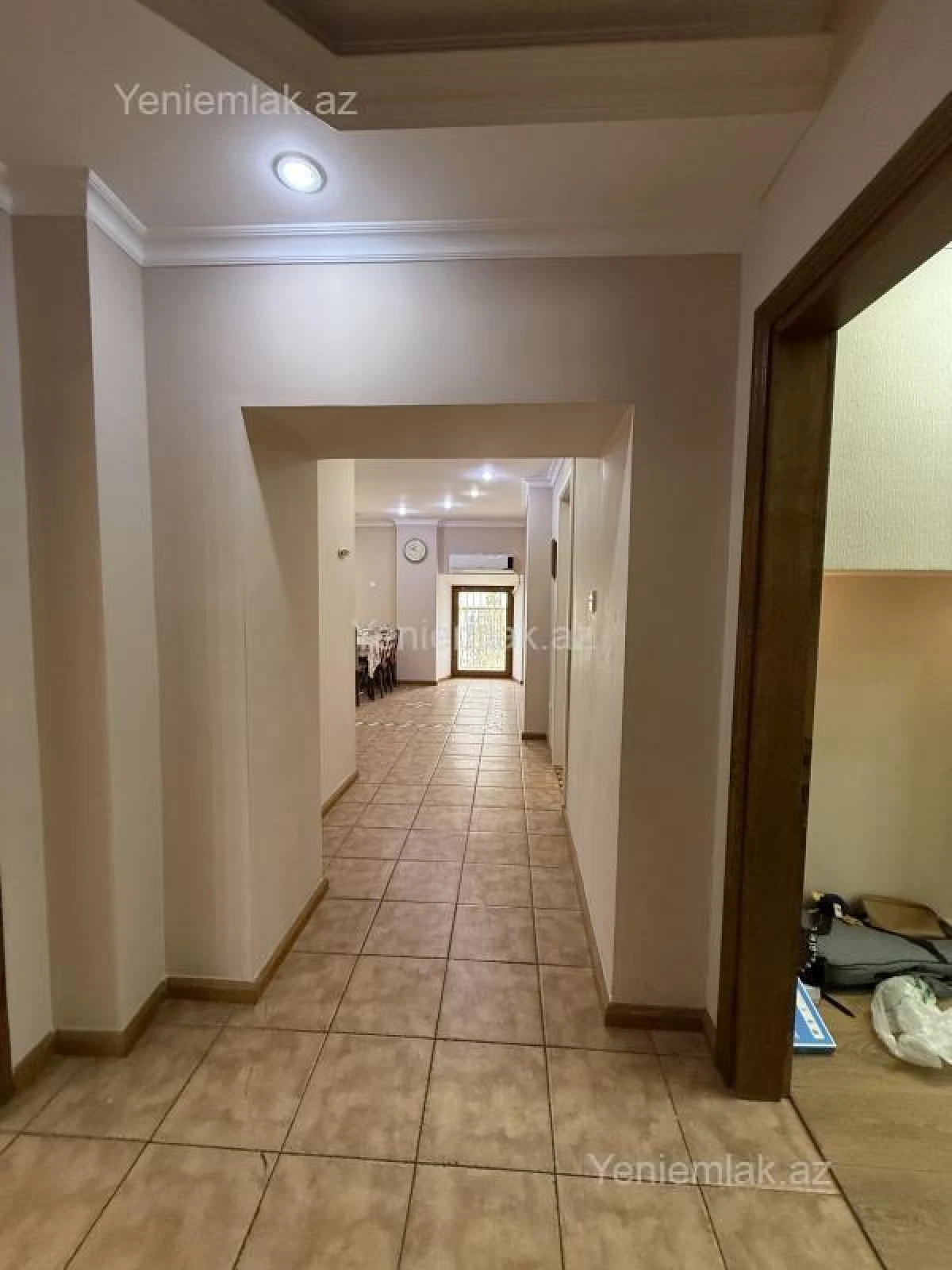 Satılır 4 otaqlı köhnə tikili 120 m²