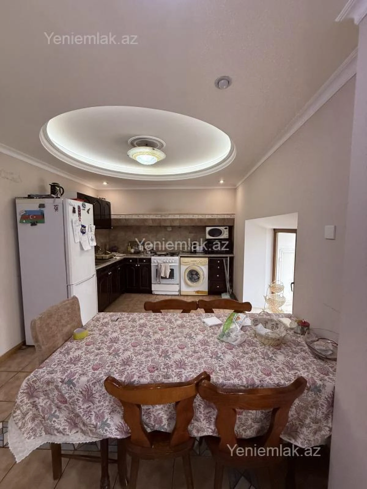 Satılır 4 otaqlı köhnə tikili 120 m²