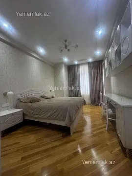 Satılır 4 otaqlı yeni tikili 141 m²