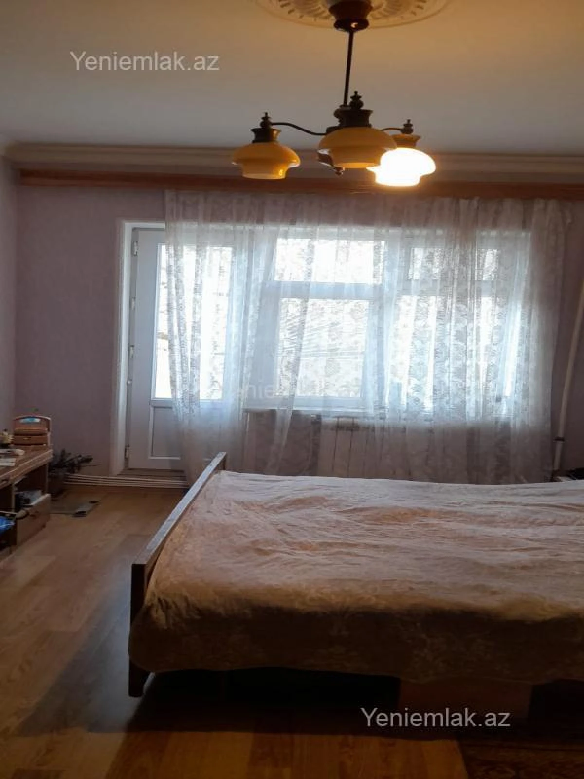 Satılır 5 otaqlı köhnə tikili 120 m²