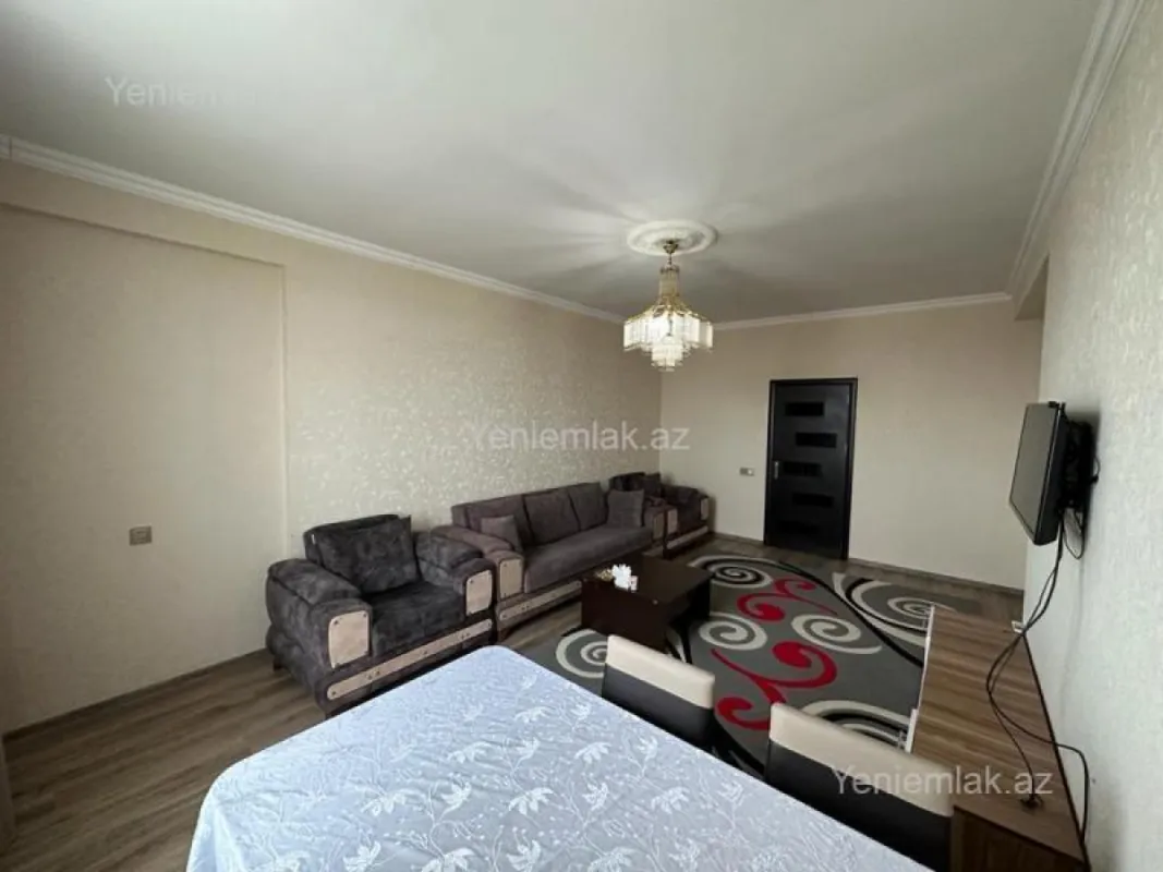 Satılır 2 otaqlı yeni tikili 81 m²