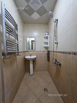 Satılır 2 otaqlı yeni tikili 85 m²