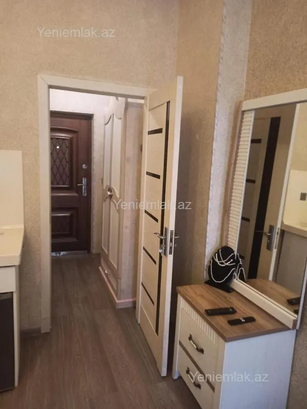 Satılır 1 otaqlı yeni tikili 35 m²