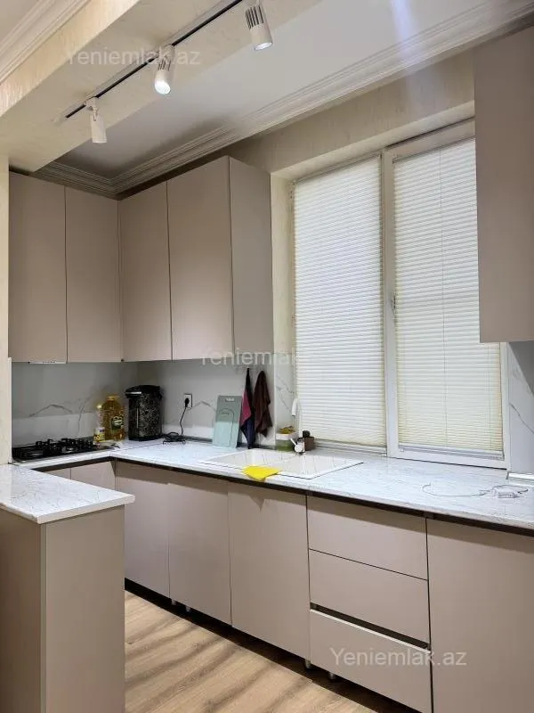 Satılır 2 otaqlı yeni tikili 58 m²