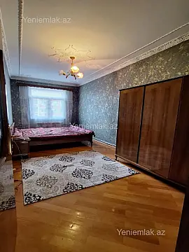 Satılır 2 otaqlı köhnə tikili 50 m²