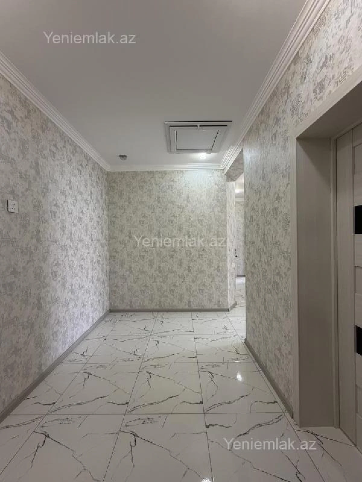 Satılır 3 otaqlı yeni tikili 82 m²