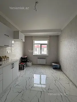 Satılır 3 otaqlı yeni tikili 82 m²