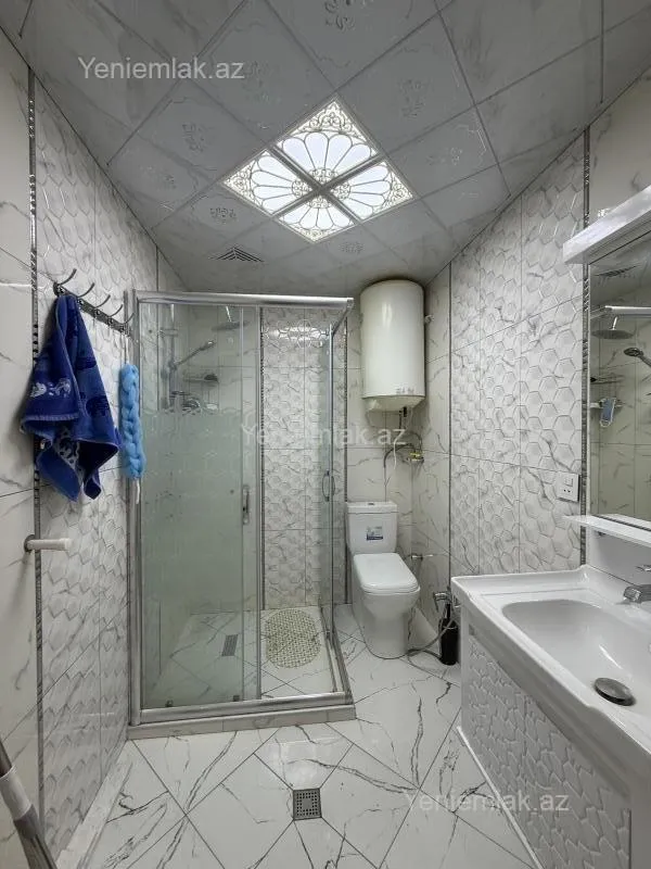 Satılır 3 otaqlı yeni tikili 82 m²