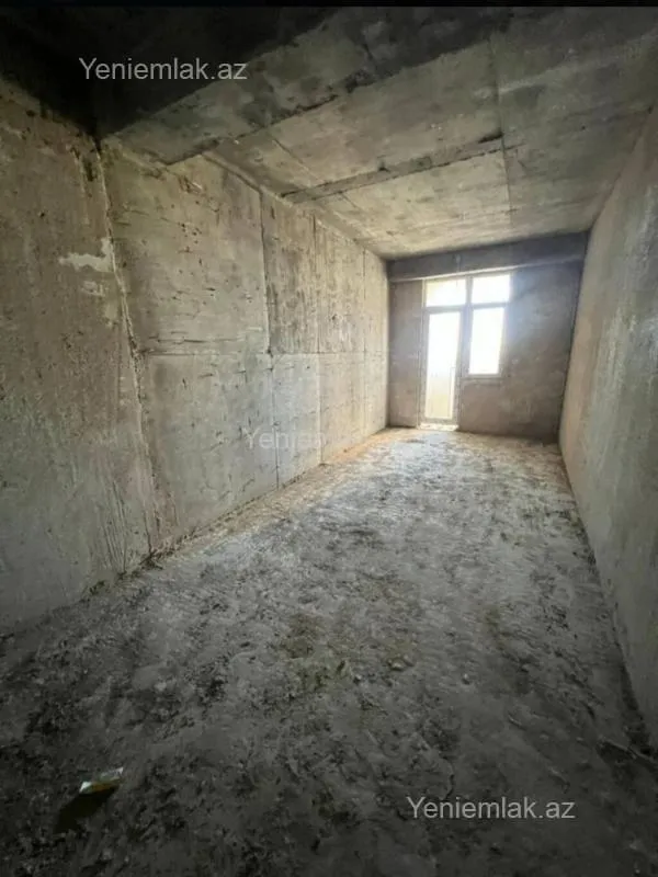 Satılır 3 otaqlı yeni tikili 107 m²